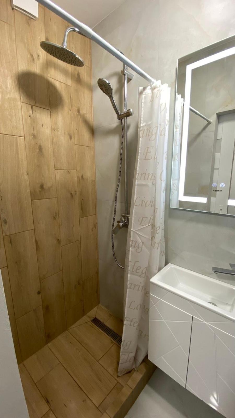 Apartments Of Lesya Ukrainka St. 25 Leopoli Esterno foto